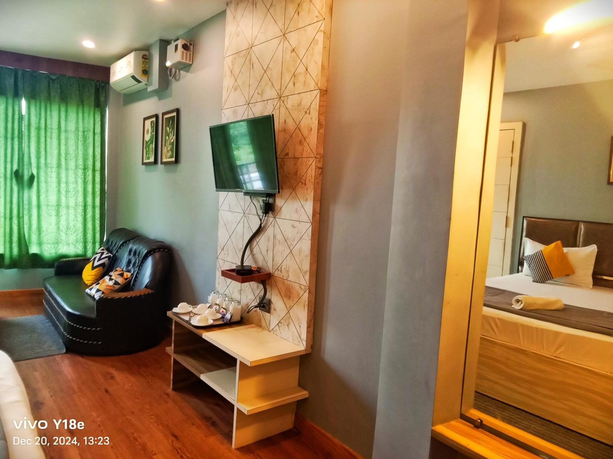 The Promise Hotel And Resort Tajpur Exterior photo